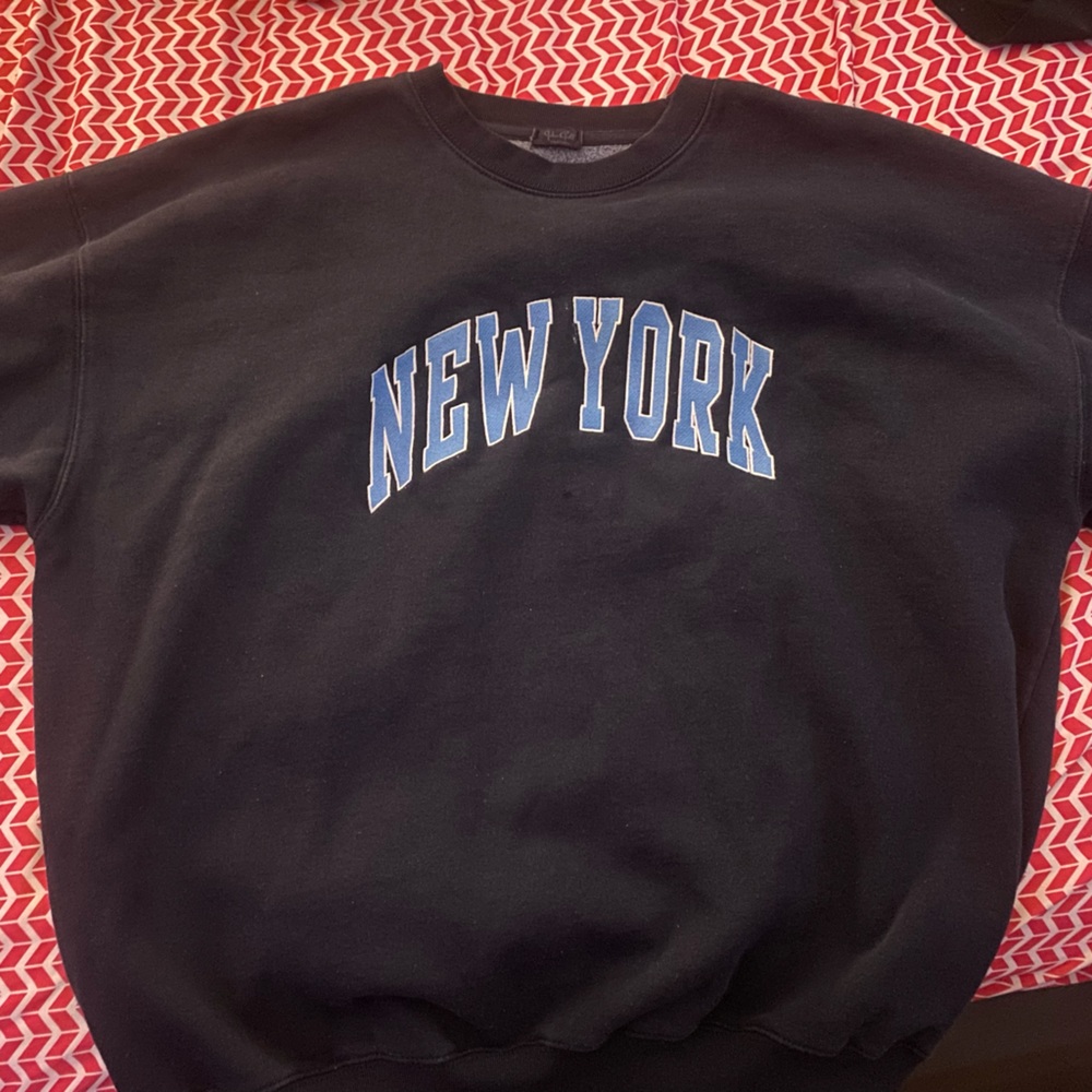 Brandy Melville New York hoodie